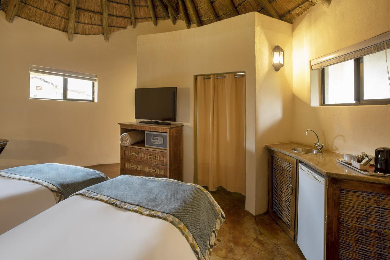 Bush Bungalows At Sun City Resort Rustenburg Kültér fotó